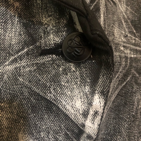 Rock & Republic Gray and White painted Blazer - Picture 3 of 8